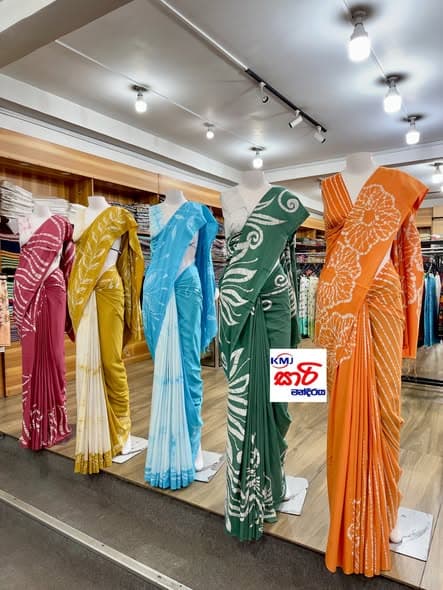 Sri Lanka Handmade Batik Sarees | ශ්රී ලංකා අතින් නිම කළ බතික් සාරි